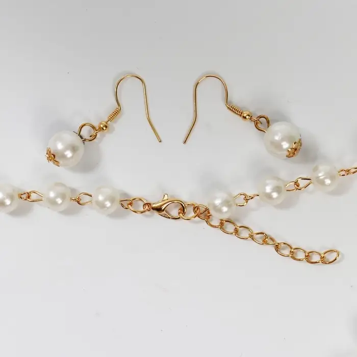 Набор 2 предмета: серьги, колье «Жемчуг» звезда в полумесяце, d=0,6-0,8, цвет белый в золоте Набор 2 предмета: серьги, колье «Жемчуг» звезда в полумесяце, d=0,6-0,8, цвет белый в золоте