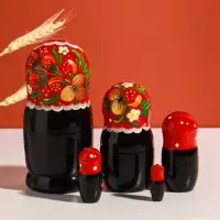 Матрёшка дерево &laquo;Весела&raquo;, красная голова, низ чёрный, 5-кукольная, 14 см