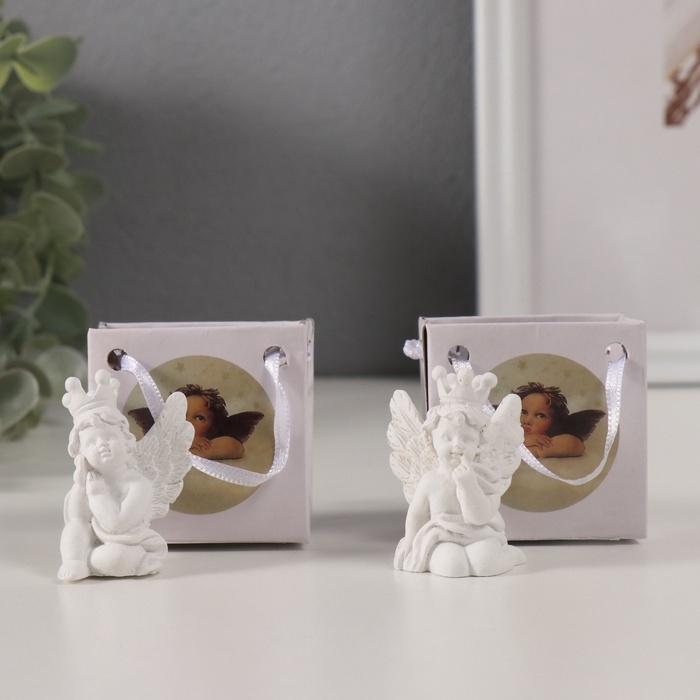 Сувенир полистоун Сувенир полистоун "Ангелочек в короне" белый МИКС 3х3х5 см
