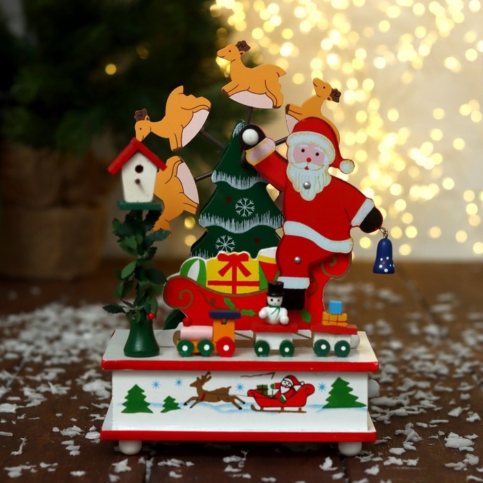 Новогодний сувенир «Карусель» 14 × 10 × 21 см Новогодний сувенир «Карусель» 14 × 10 × 21 см