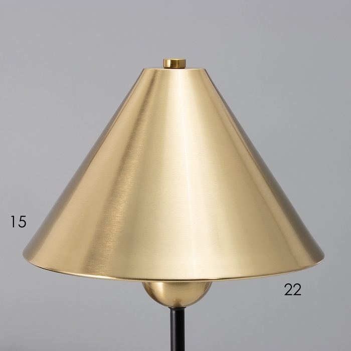 Настольная лампа с абажуром RISALUX «Найла» модерн, , Е27, 3 Вт, латунь, 23×23×51.5 см Настольная лампа с абажуром RISALUX «Найла» модерн, , Е27, 3 Вт, латунь, 23×23×51.5 см