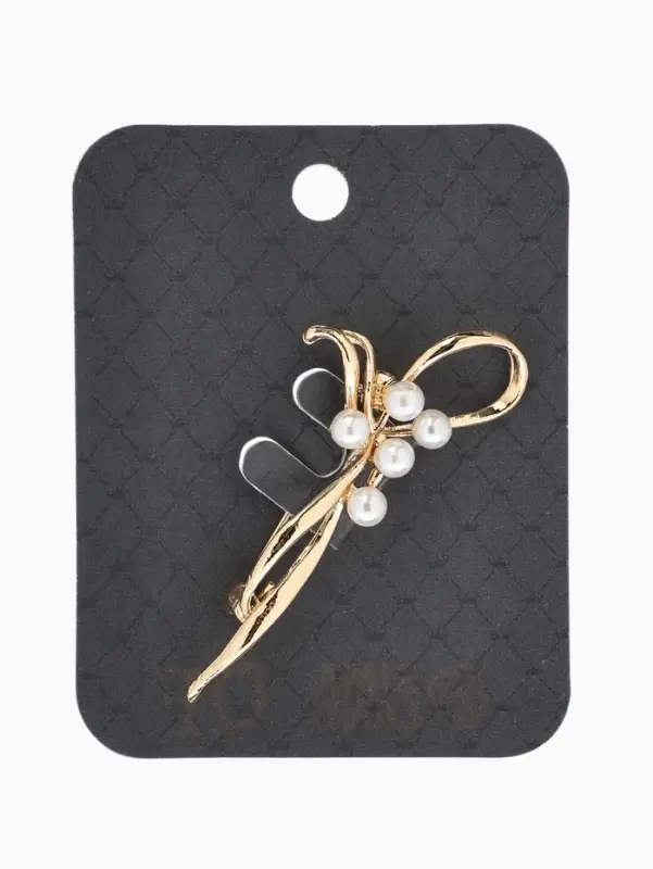 Брошь &laquo;Бантик&raquo;, жемчуг, цвет белый в золоте