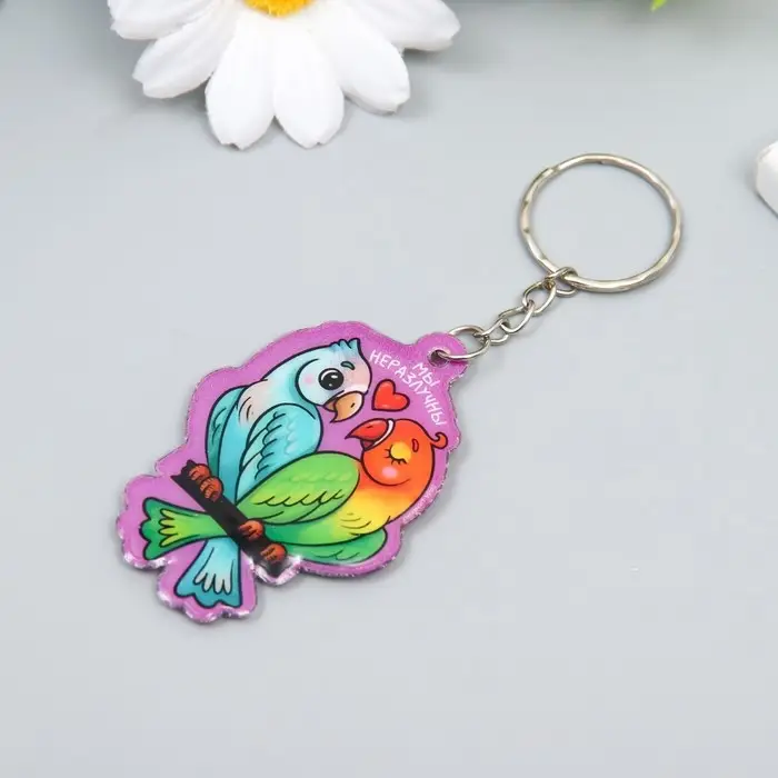 Брелок для ключей на кольце «Попугайчики неразлучники», ПВХ мягкий, 6×4 см
