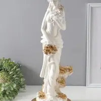 Фигура гипс &laquo;Девушка с виноградом&raquo;, белый с золотом, 50&times;20&times;20 см