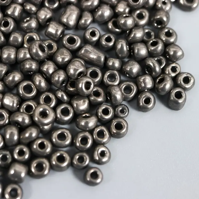 Бисер круглый 6/0  Бисер круглый 6/0 "Тёмное серебро" 20 гр
