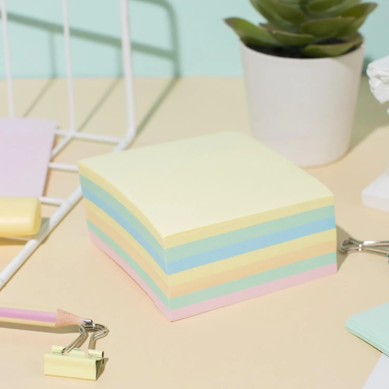 Блок для записей  проклеенный 7,5х7,5х3,5, 5 цветов 80 г