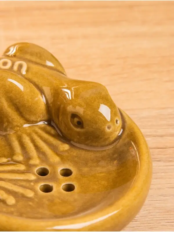 Мыльница &laquo;Хвостатый геккон&raquo;, 11&times;11&times;3 см, керамика, коричневая