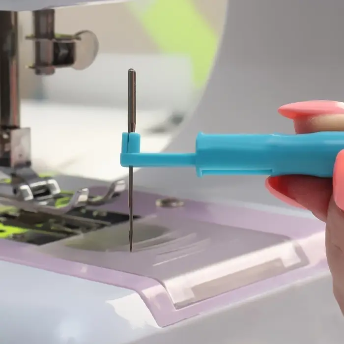 Нитевдеватель для швейной машины, 7.5&times;1 см, МИКС