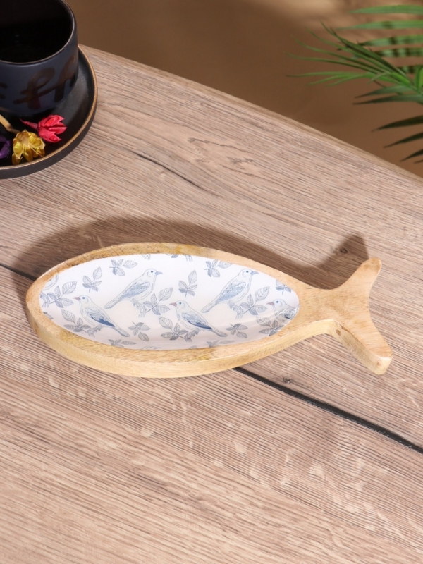 Блюдо в форме рыбки Блюдо в форме рыбки "Синие птицы" дерево манго 25,5х10х2 см