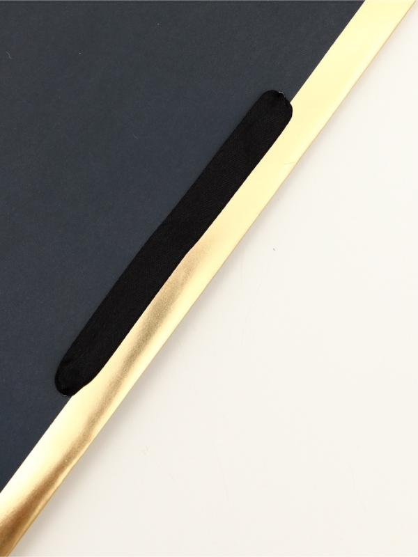 Пакет подарочный горизонтальный "Лучшему во всем", 49 × 40 × 19 см