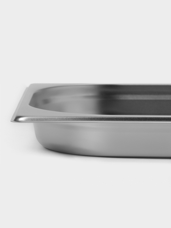 Гастроемкость 1/2x40 мм, 325x265x40 мм, толщина 0,8 мм Гастроемкость 1/2x40 мм, 325x265x40 мм, толщина 0,8 мм