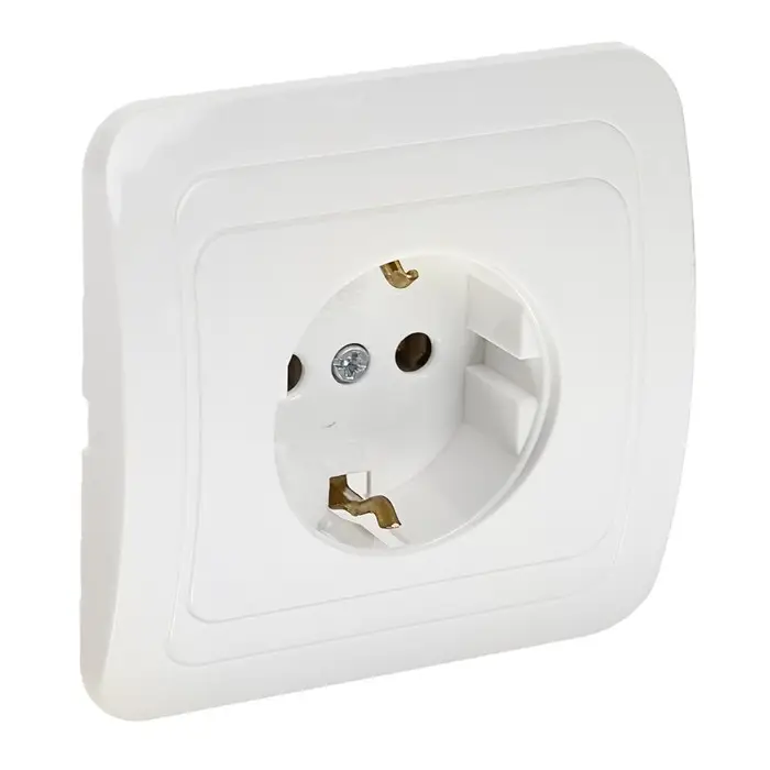 Розетка одноместная Luazon Lighting  Розетка одноместная Luazon Lighting "ЕКБ", 16 А, с з/к, белая