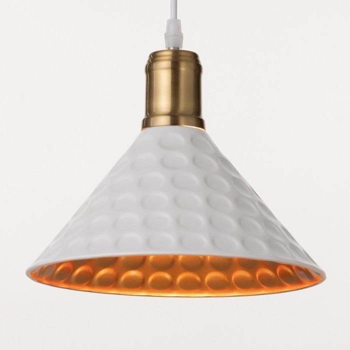 Светильник Светильник "Чеканка" Е27 40Вт белый-золото 24х24х17-117 см