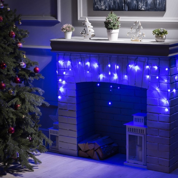 Гирлянда «Бахрома» 1.8 × 0.5 м, IP20, тёмная нить, 48 LED, свечение синее, 8 режимов, 220 В Гирлянда «Бахрома» 1.8 × 0.5 м, IP20, тёмная нить, 48 LED, свечение синее, 8 режимов, 220 В