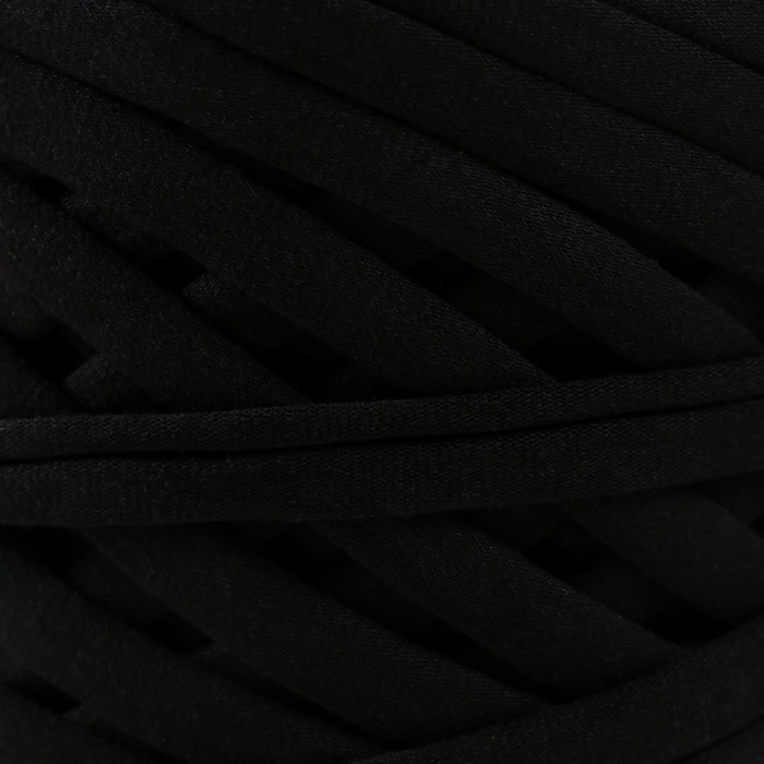 Трикотажная пряжа, ширина 7-9 мм, 100м/295 гр±10% (47 - черный)