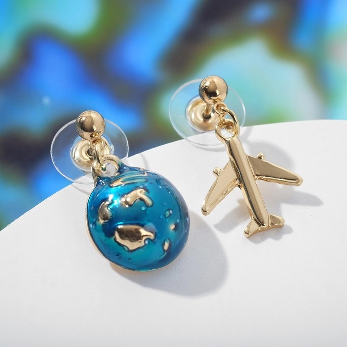 Серьги эмаль &laquo;Ночь&raquo; самолёт, цвет сине-зелёный в золоте