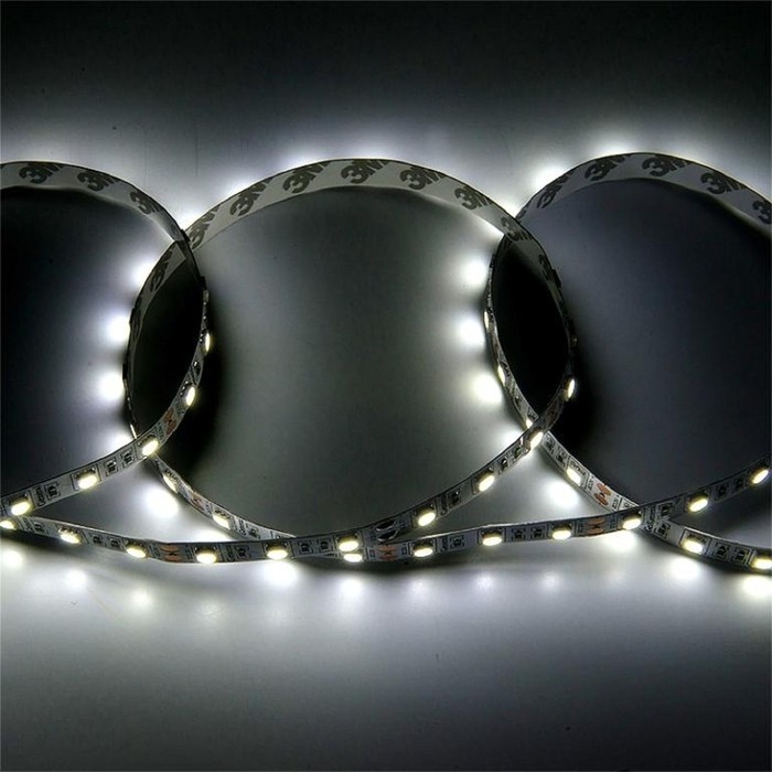 Светодиодная лента General PRO, 12В, SMD5050, 5 м, IP20, 14.4Вт/м, 60 LED/м, 6000К Светодиодная лента General PRO, 12В, SMD5050, 5 м, IP20, 14.4Вт/м, 60 LED/м, 6000К