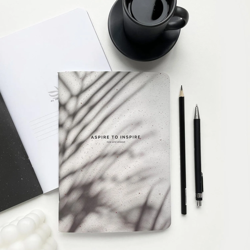 Тетрадь общая А5 40л.клетка,скрепка,Be Smart,Sence,N3830