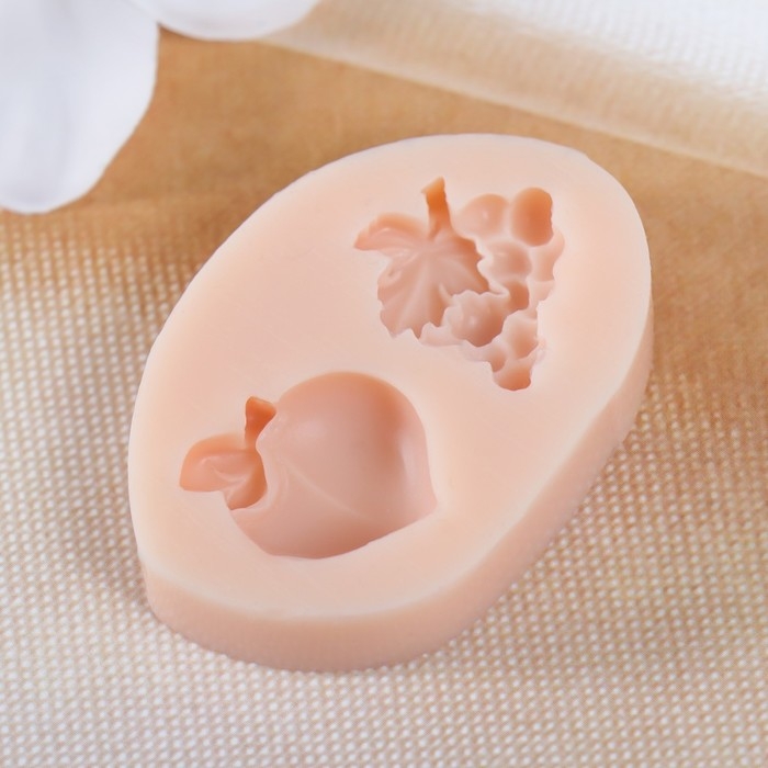 Молд силиконовый Молд силиконовый "Персик и виноград" 1,6х2х0,5, 1,7х2х0,5 см