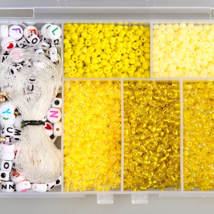 Бисер стекло 8/0 в шкатулке  Бисер стекло 8/0 в шкатулке "Жёлтый" бусины + нить 0,8 мм 5 м 12х8,4х2,2 см