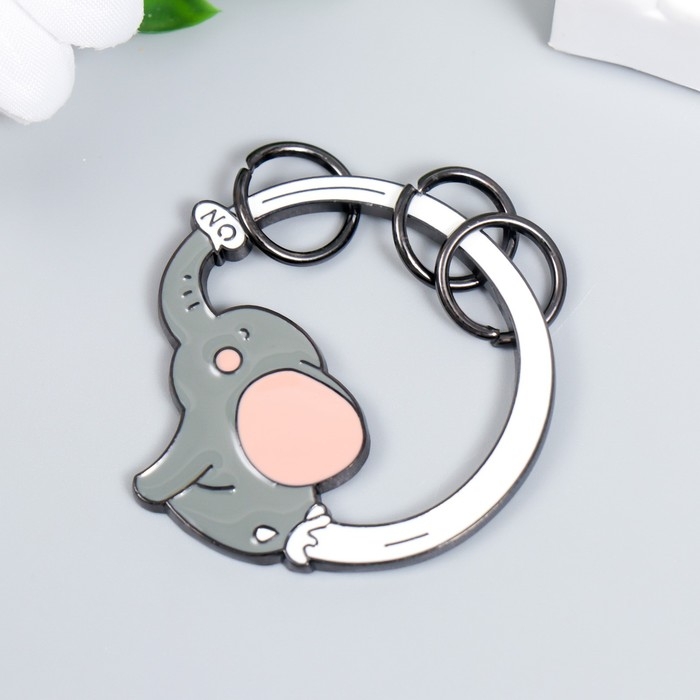 Брелок-ключница металл Брелок-ключница металл "Слонёнок пускает фонтан" 4,5х4,4 см