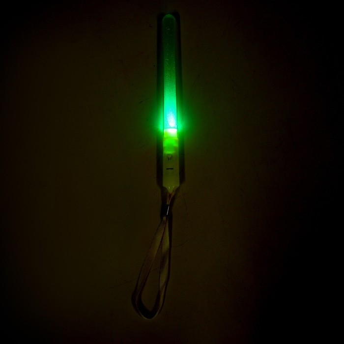 Палочка светящаяся, цвет МИКС, в пакете