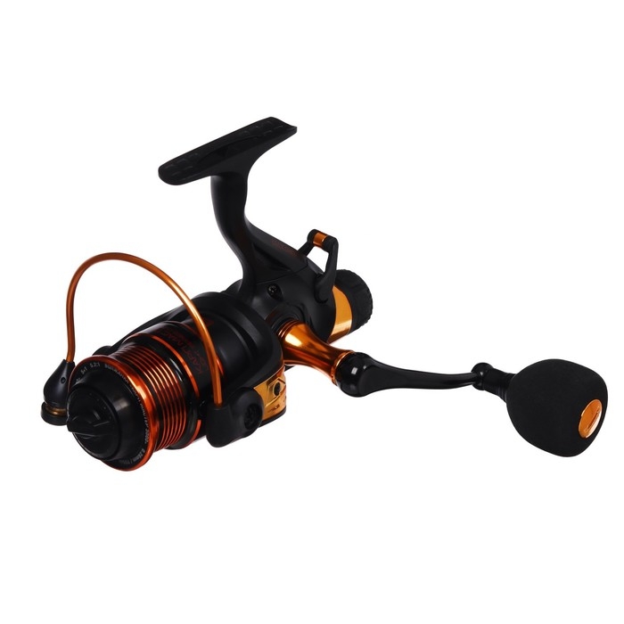 Катушка б/ин с бейтранером  Катушка б/ин с бейтранером "Волжанка" Карп Мастер 3000, 5+1 подшипник, 5.2:1