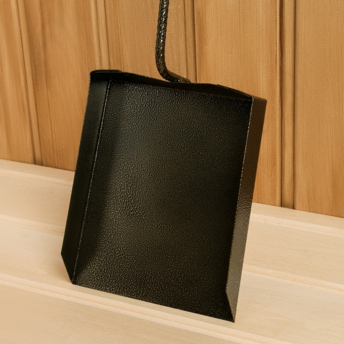 Совок для золы 120х150 мм, длина 620 мм Совок для золы 120х150 мм, длина 620 мм