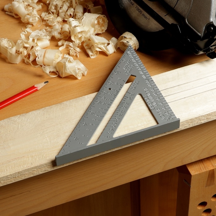 Универсальный кровельный угольник ТУНДРА, алюминий, 175 мм Универсальный кровельный угольник ТУНДРА, алюминий, 175 мм