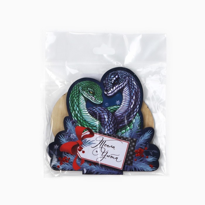 Оберег новогодний на подставке «Тепла и уюта», 9 х 7,1 см. Оберег новогодний на подставке «Тепла и уюта», 9 х 7,1 см.