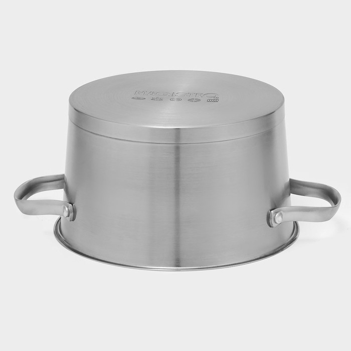 Кастрюля из нержавеющей стали Magistro HiTech Steel, 4 л, d=22 см, h=13 см, слив для воды, капсульное дно, индукция Кастрюля из нержавеющей стали Magistro HiTech Steel, 4 л, d=22 см, h=13 см, слив для воды, капсульное дно, индукция