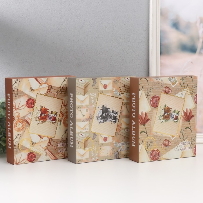 Фотоальбом на 100 фото 10х15 см Фотоальбом на 100 фото 10х15 см "Фотоаппарат с цветами. Ретро" в коробке МИКС 5х19х23 см