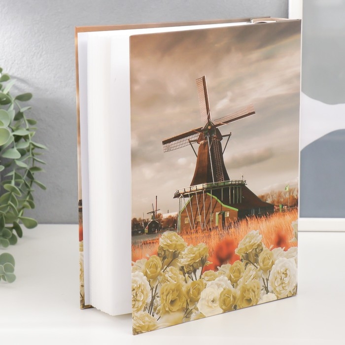 Фотоальбом на 200 фото 10х15 см Фотоальбом на 200 фото 10х15 см "Мельница" в коробке МИКС 26,5х20,5х5,5 см