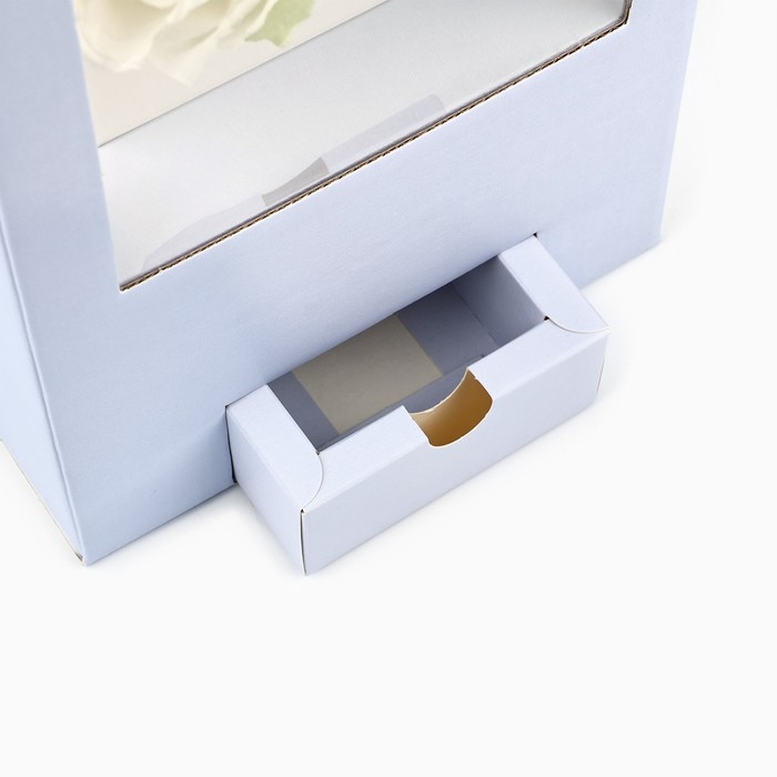 Коробка подарочная для цветов с вазой из МГК складная, упаковка, «Love», 16 х 23 х 16 см Коробка подарочная для цветов с вазой из МГК складная, упаковка, «Love», 16 х 23 х 16 см