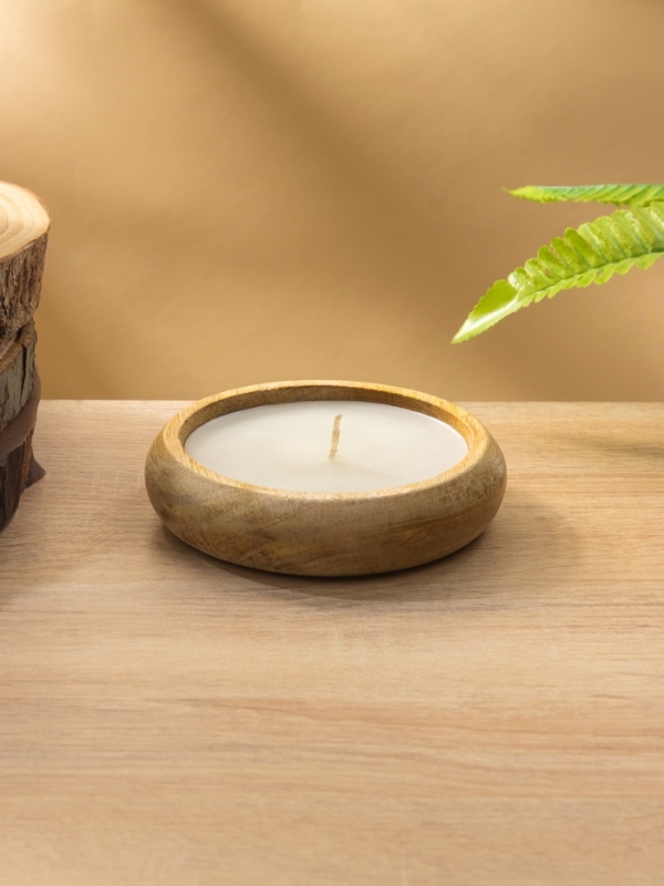 Свеча в деревянной чаше, парафин и соевый воск 12,5х12,5х2,5 см Свеча в деревянной чаше, парафин и соевый воск 12,5х12,5х2,5 см