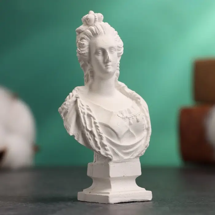 Бюст &laquo;Екатерина I Императрица&raquo;, фигурка гипс, белый
