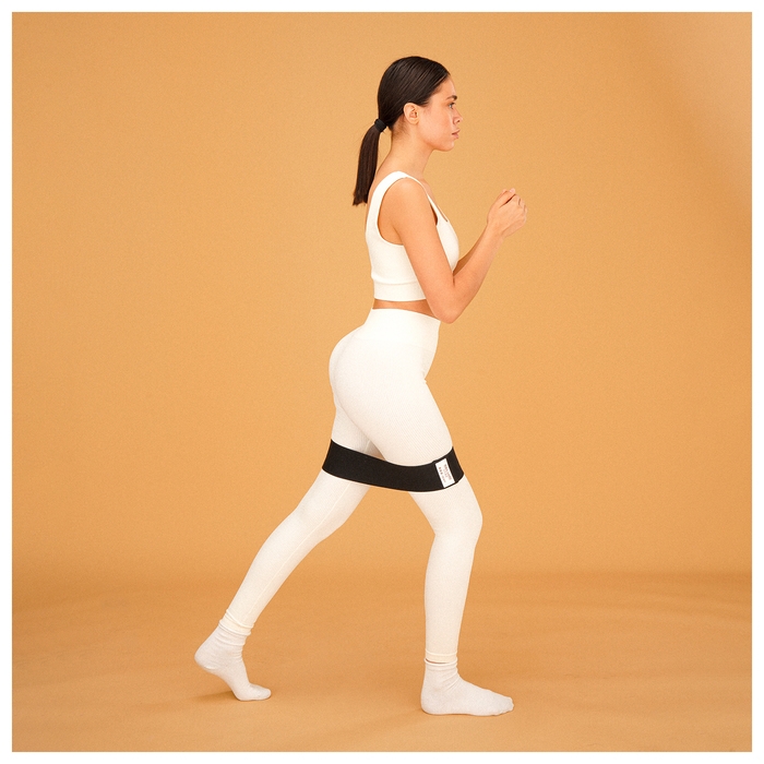 Фитнес-резинка Sima-Land Home HEAVY, нагрузка 20-32 кг, цвет чёрный Фитнес-резинка Sima-Land Home HEAVY, нагрузка 20-32 кг, цвет чёрный