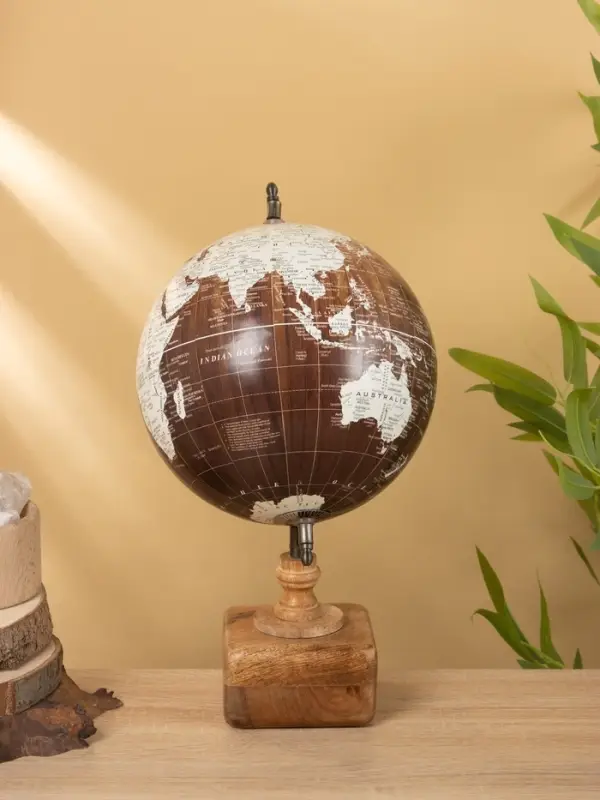 Глобус сувенирный 23х20х35 см, подставка дерево