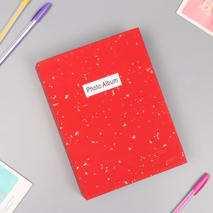 Фотоальбом на 200 фото 10х15 см Фотоальбом на 200 фото 10х15 см "В крапинку" матовый, красный 6,5х17,5х23 см