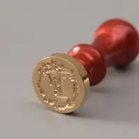 Печать для сургуча с пластиковой ручкой &laquo;Венок с буквой F&raquo;, 2.5&times;2.5&times;6.3 см