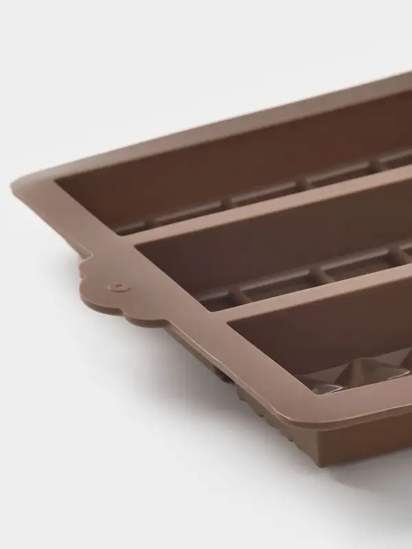 Форма для дубайского шоколада Доляна &laquo;Квадраты, полосы, пирамиды&raquo;, 6 плиток, 27.5&times;17&times;2 см, силикон, коричневая
