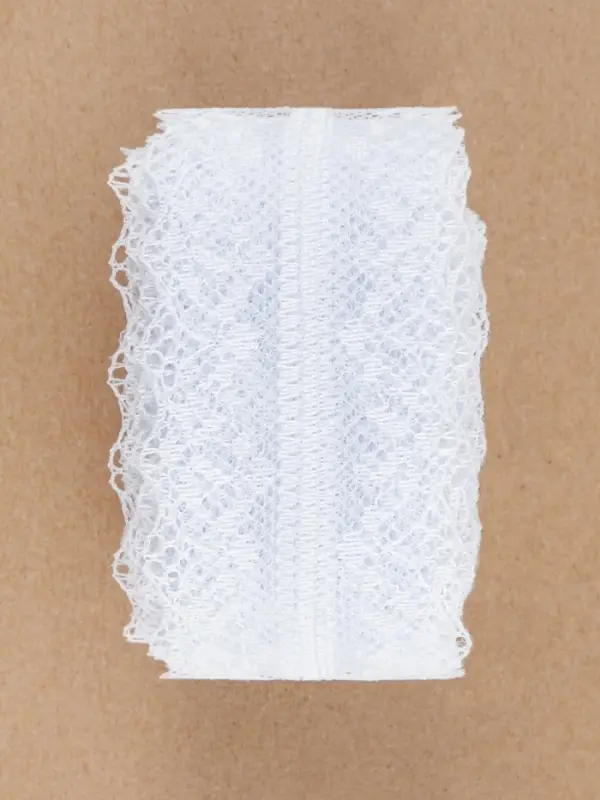 Кружево капроновое, 35 мм &times; 10&plusmn;1 м, белое