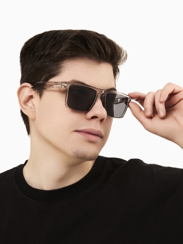 Очки солнечные, uv 400, ширина 14 см, дужка 15 см, линза 5.2 х 4.1 см Очки солнечные, uv 400, ширина 14 см, дужка 15 см, линза 5.2 х 4.1 см