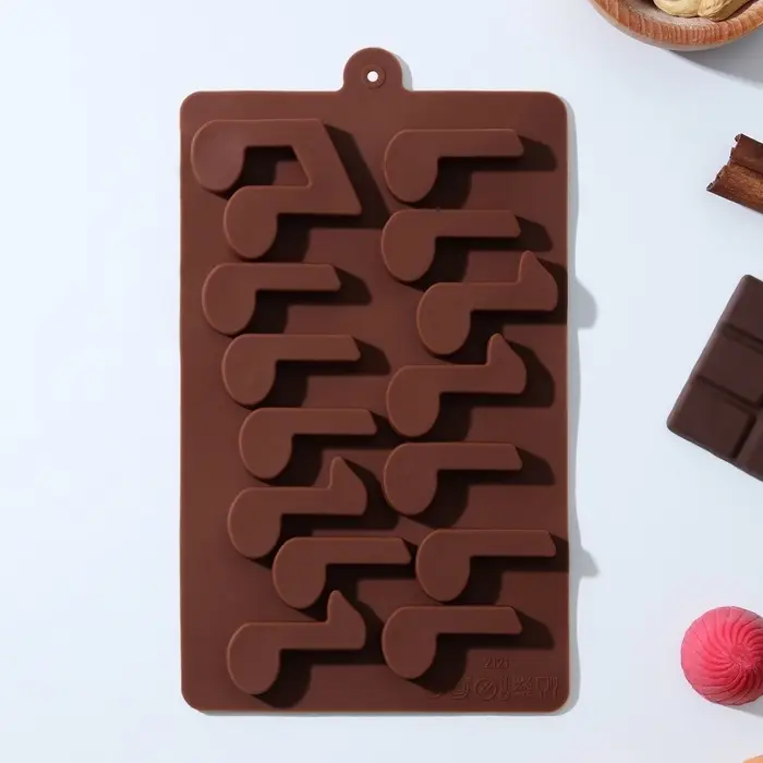 Форма для шоколада Доляна &laquo;Ноты&raquo;, силикон, 19.5&times;12&times;1 см, 15 ячеек (4.2&times;2.2 см), коричневый