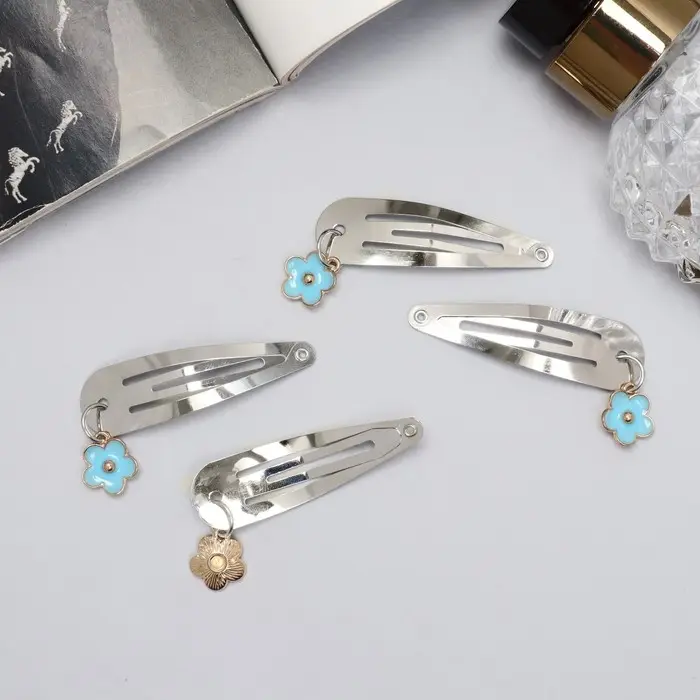 Невидимки для волос «Офелия», набор 4 шт., василёк, 4.5 см, серебро