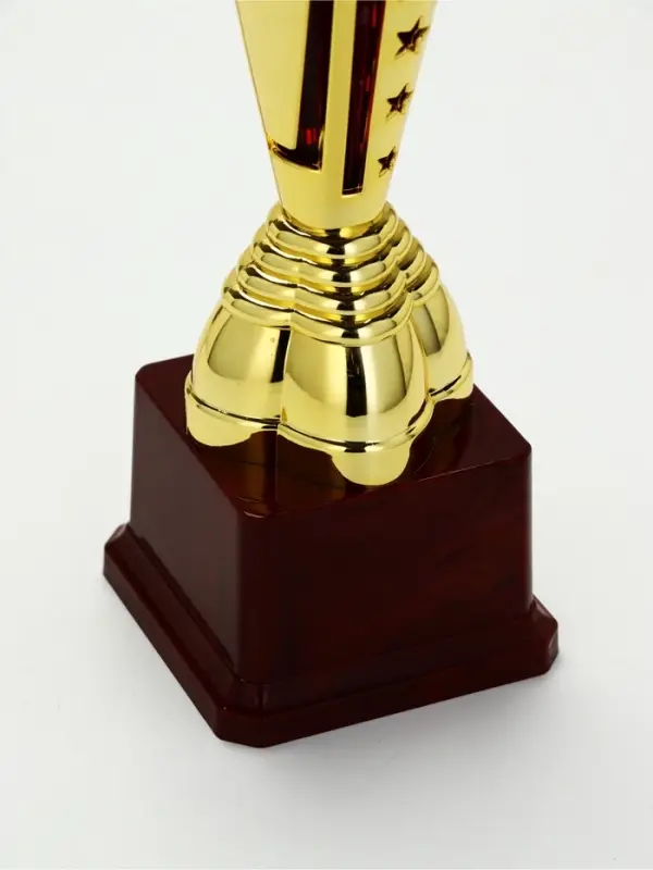 Кубок спортивный 197 С "Три звезды"  цвет зол, на пластиковой подставке, 31 &times; 8,5 &times; 8,5 см