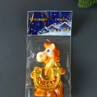 Свеча новогодняя "Лошадка с подковой" 6,1х3х9,5 см