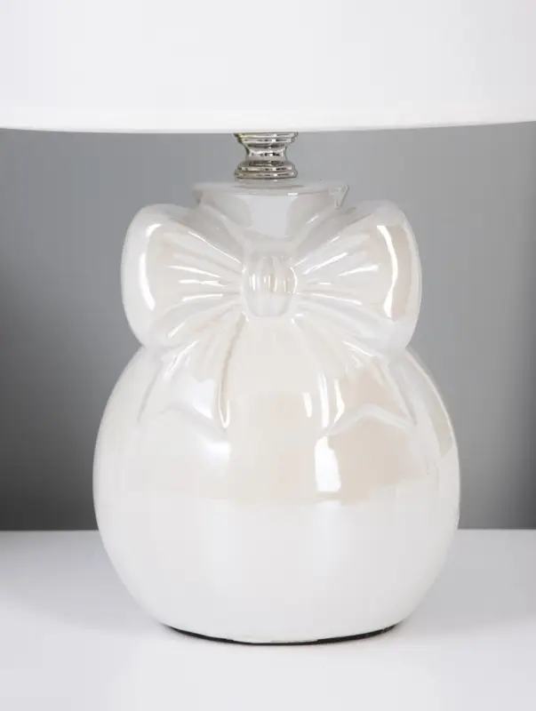 Лампа настольная E27 40Вт "Шар с бантом" беж перламутр 22х22х33,5 см