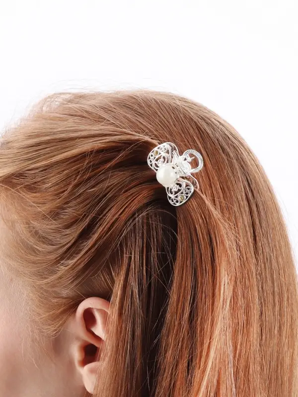 Крабик для волос «Жемчужный», бантик, 3.3 см, серебро Крабик для волос «Жемчужный», бантик, 3.3 см, серебро