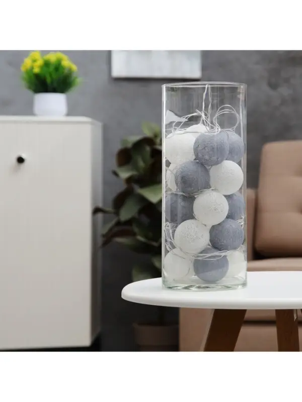 Гирлянда &laquo;Нить&raquo; 5 м с насадками &laquo;Клубки снежные&raquo;, IP20, прозрачная нить, 20 LED, свечение белое, 220 В